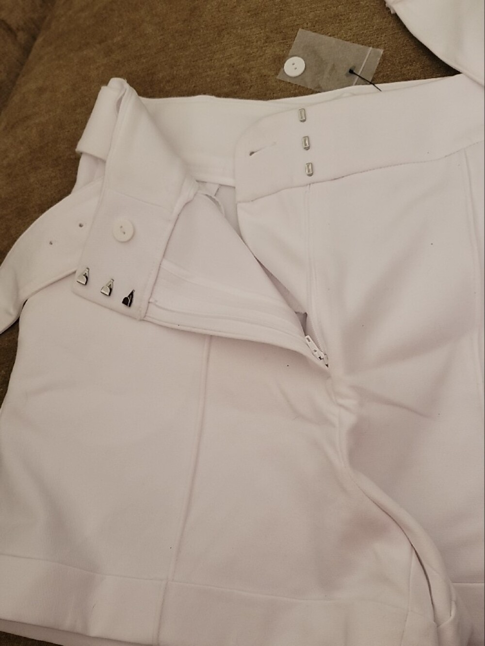 Express High-Waist White Belted Women’s Shorts - Picture 10 of 16